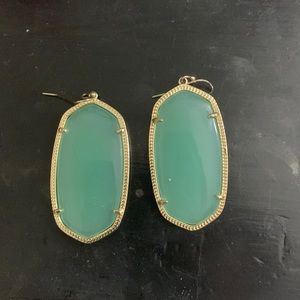 Kendra Scott Danielle Earrings
